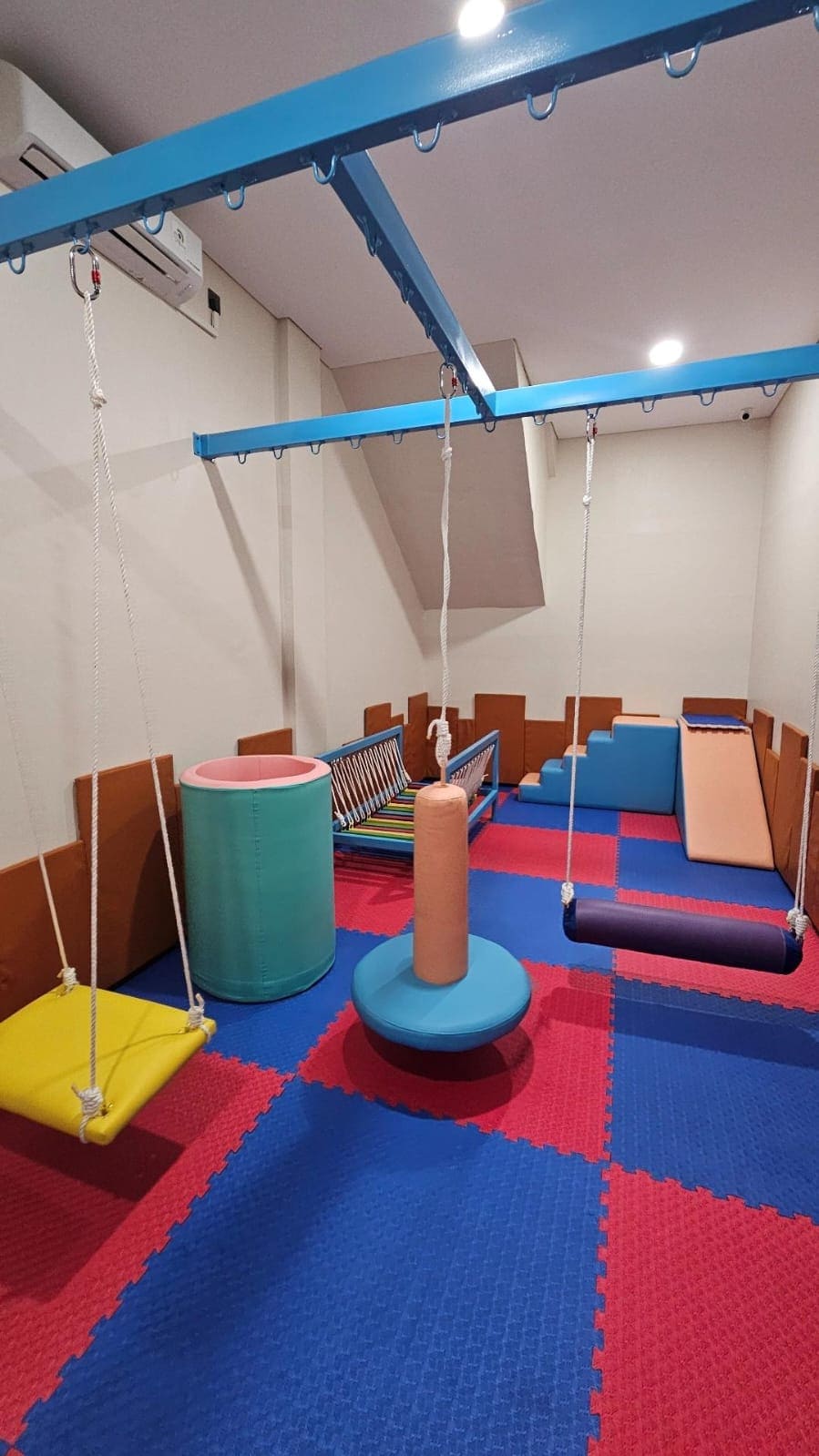 Area terapi anak Calthera